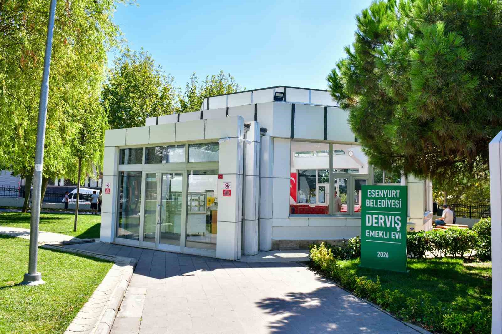 esenyurtlularin-yeni-gozdesi-dervis-emekli-evi