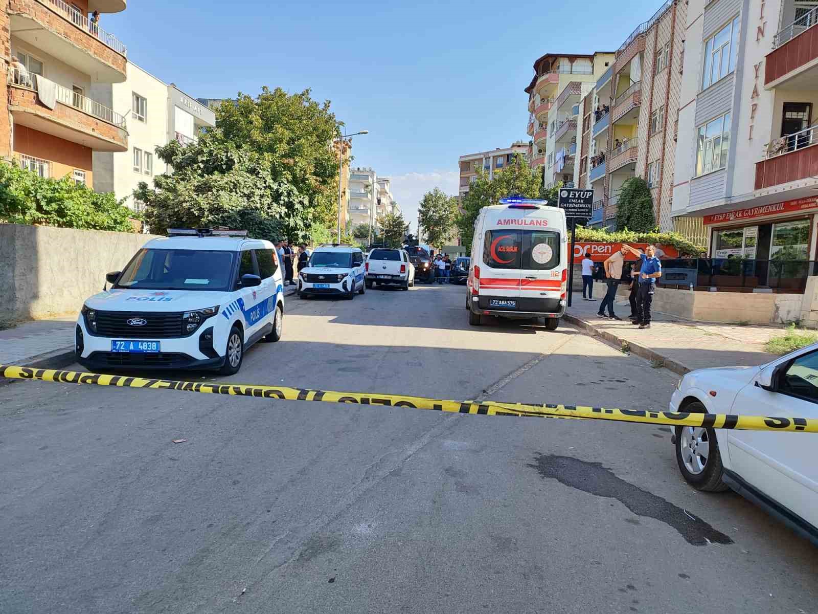 batman-da-havaya-ates-acan-supheli-her-yerde-araniyor