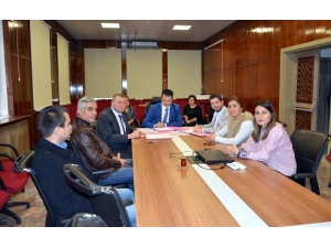 İmzalar Çocuklar İçin Atıldı