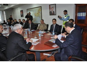 Kars’ta Kış Tedbirleri Toplantısı Yapıldı