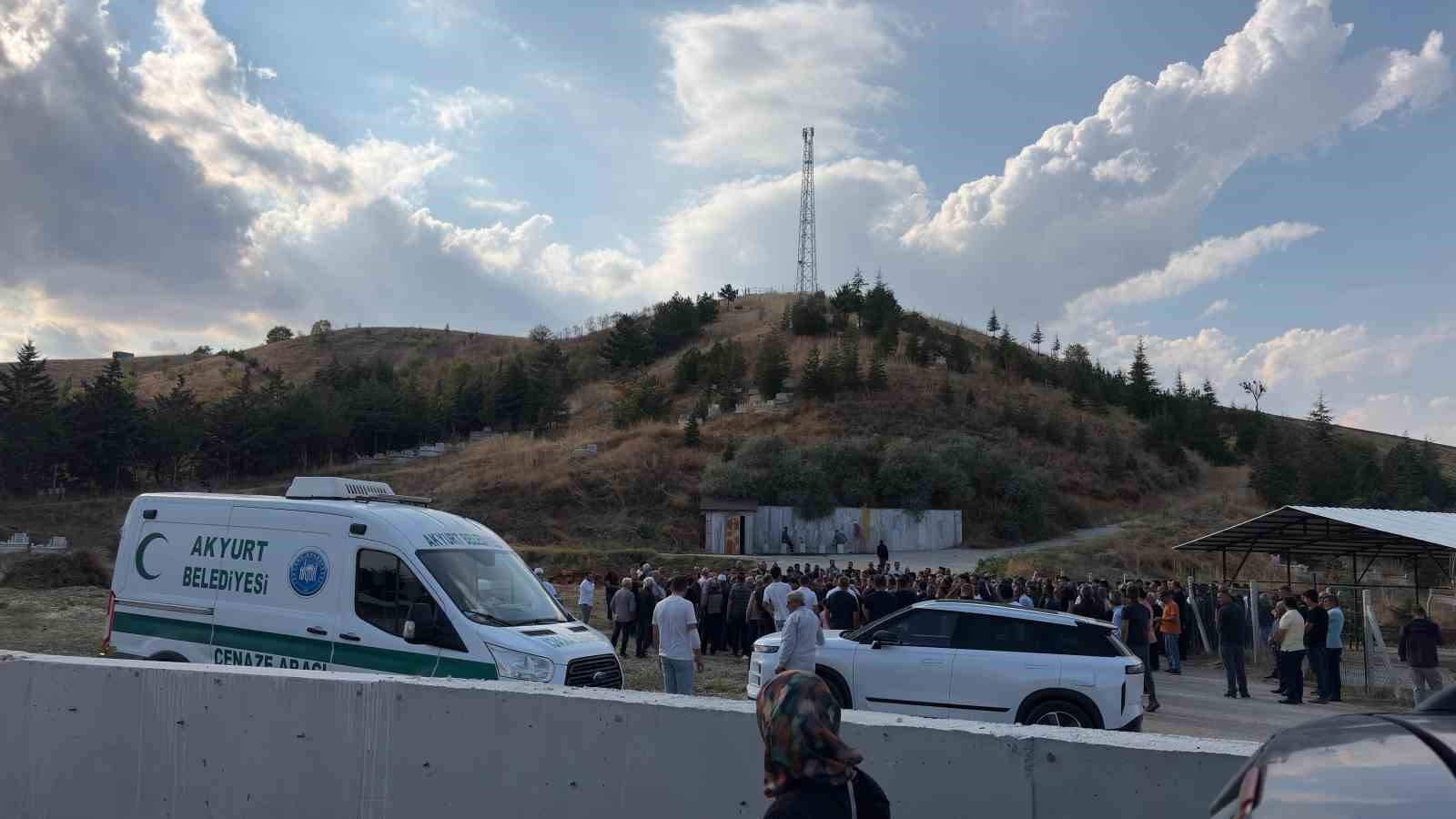 ankara-da-oldurulen-kardesler-son-yolculuguna-ugurlandi