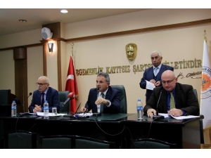 Çakır, Yatırımcıları İhalelere Katılmaya Davet Etti