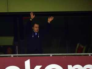 Cezalı Olan Fatih Terim’e Taraftarlardan Destek