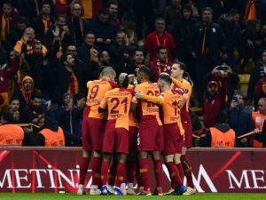 Galatasaray Milli Maç Sonrası Yine Yenilmedi