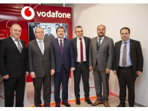 Tobb Ve Vodafone’dan Kobi’lerin Dijitalleşmesi Yolunda Güç Birliği