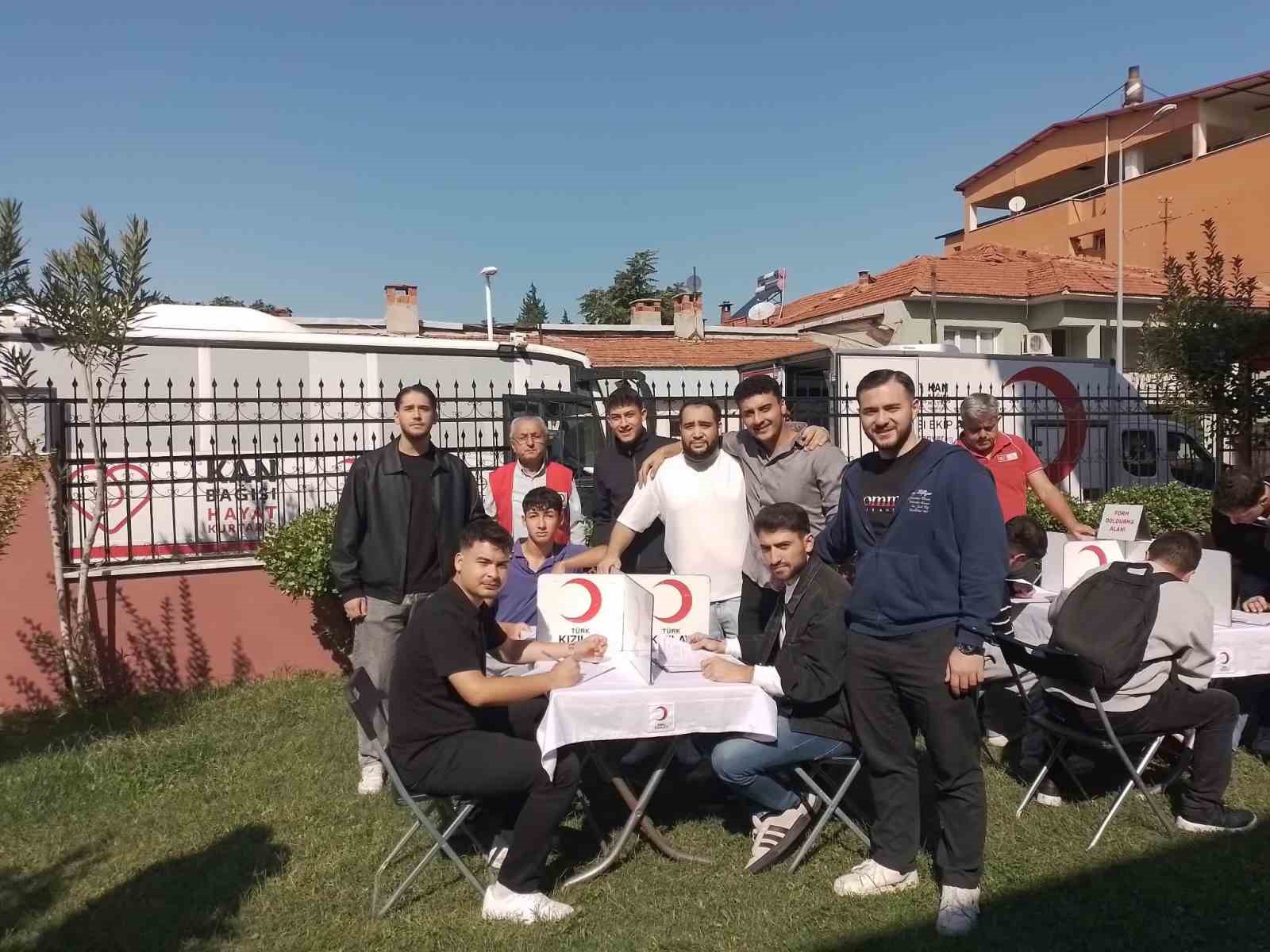 sarigol-de-ogrencilerden-hayat-kurtaran-destek