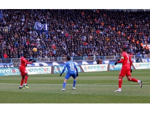 Spor Toto Süper Lig: Bb Erzurumspor: 0 - Antalyaspor: 0 (İlk Yarı)