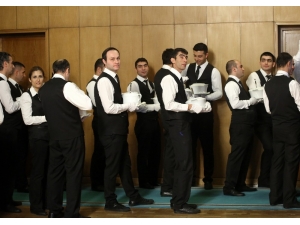 Tbmm Başkanı Yıldırım: “ Milli Değerlerimize Sadık Kalarak Evrensel Düşünen, Dünyayı Kavramış Nesiller Yetiştirmeye İhtiyacımız Var"