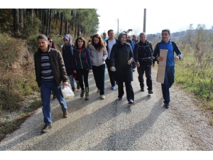 Öğretmenlerden Doğa Yürüyüşü