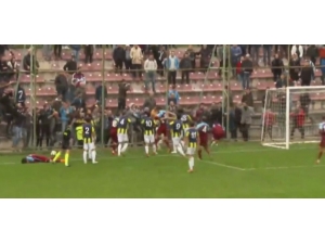 Trabzonspor-fenerbahçe U21 Maçında Kavga