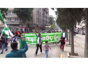 Nizipspor Taraftarından Destek Yürüyüşü