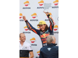 Can Öncü Sezonu Kupayla Tamamladı