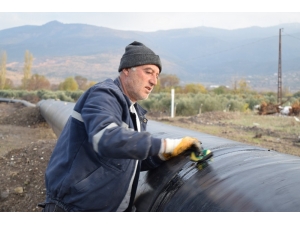 Manisa’nın İkinci Doğalgaz Hattı Güzelhisar Ovası’na Ulaştı