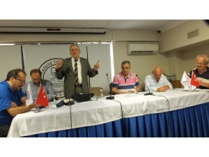 Zeytin Üreticileri Yağ Fiyatlarının Düşüklüğünden Şikayetçi