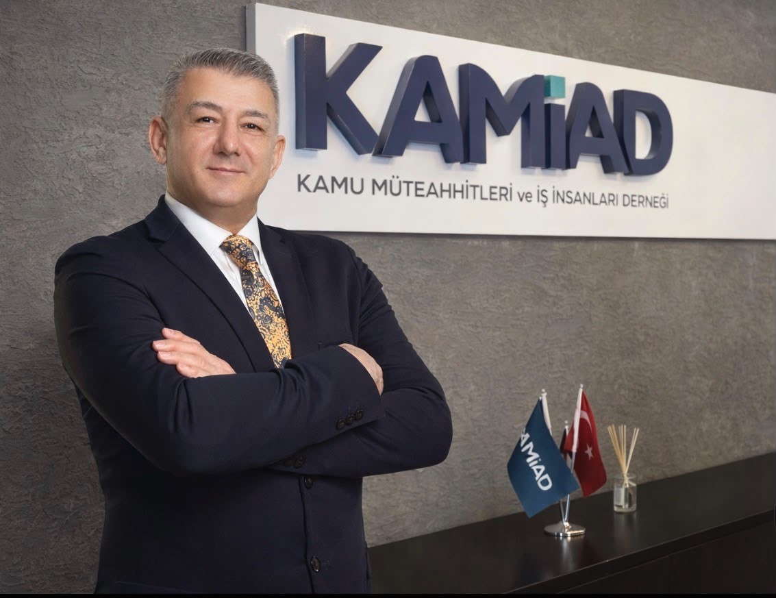kamiad-kamu-muteahhitlerinin-sorunlarini-cozum-masasina-tasiyor