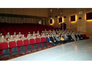 Jandarmaya "Kültür Ve Tabiat Varlıkları Kaçakçılığı İle Mücadele" Eğitimi Verildi