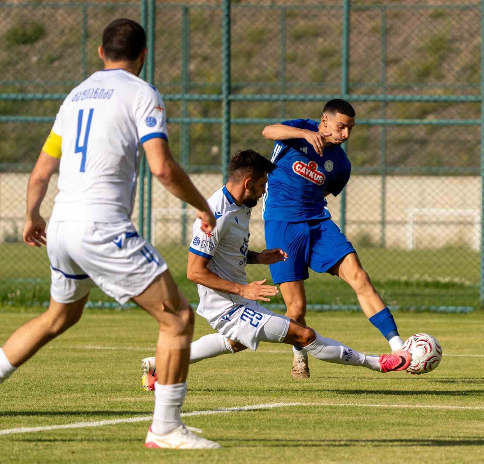 caykur-rizespor-erzurum-kampini-tamamladi