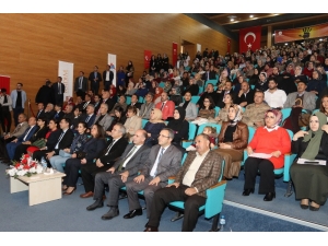 Ağrı’da ‘Kadına Karşı Şiddetle Mücadele” Paneli