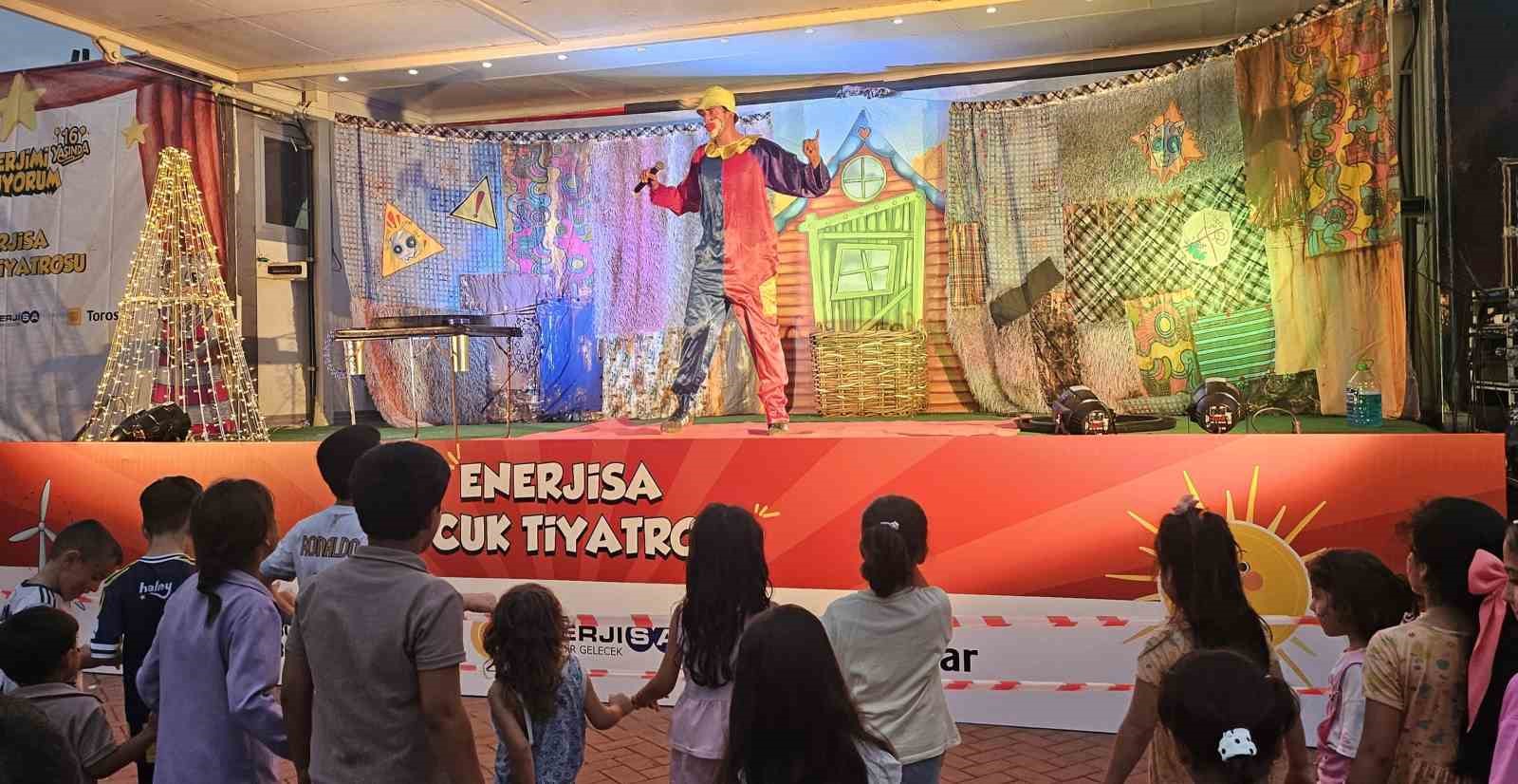 iskenderun-da-enerjimi-koruyorum-cocuk-tiyatrosu-perdelerini-acti
