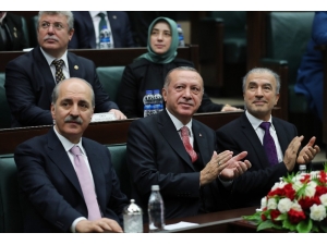 Cumhurbaşkanı Recep Tayyip Erdoğan, "31 Mart 2019 Seçimleriyle İlgili Manifestomuzu Önümüzdeki Ay İlan Edeceğiz" Dedi.