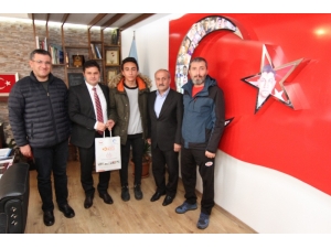 Shorttrack Türkiye Şampiyonasından İl Milli Eğitim Müdürü Kaygusuz’a Ziyaret