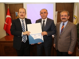 Dış Ticaret Pazarlama Eğitimi Alan Kobi’ler Sertifikalarını Aldı