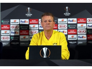 Erwin Koeman: "Turu Geçmeyi Garantilemeliyiz"