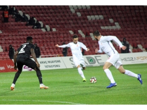 Spor Toto 1. Lig: Balıkesirspor Baltok: 0 - Ümraniyespor: 1