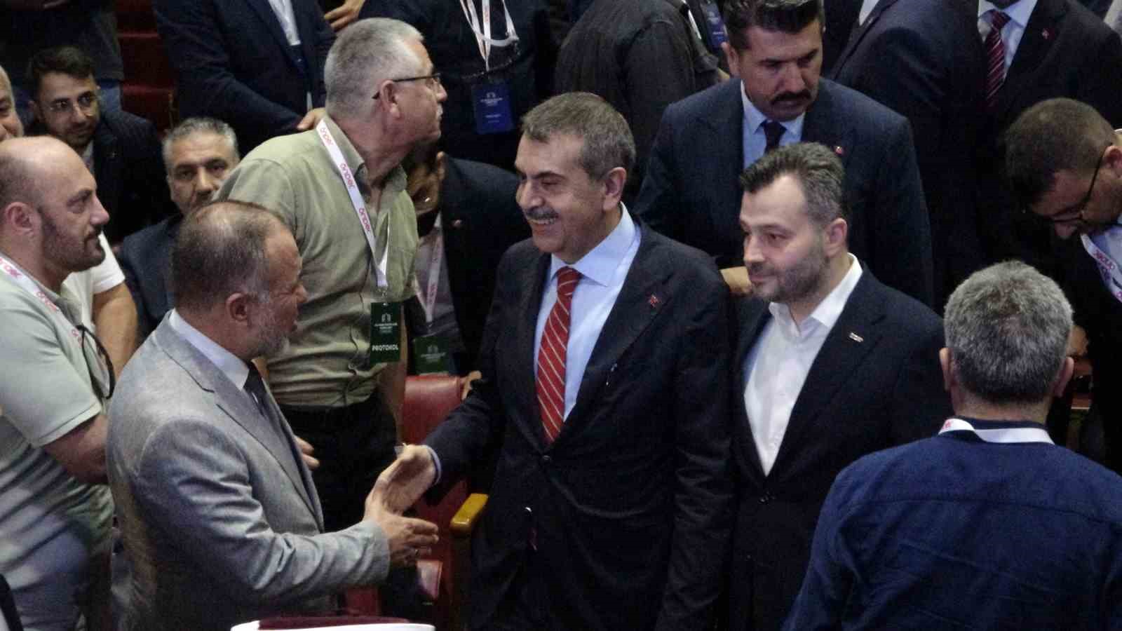 bakan-tekin-den-yapay-zeka-cikisi