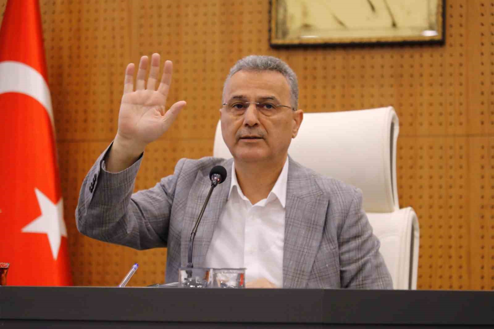 baskan-kurnaz-ilkadim-in-gelecegine-yon-veriyoruz