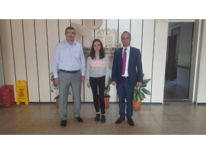 Aydınlı Damla Türkiye Birincisi Oldu