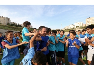 Efsaneler, Buca Belediyesi Spor Tesisleri’nin Açılışındaki Maçta Buluşacak