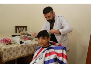 Engelli, Hasta Ve Yaşlılara Evde Ücretsiz Berber Hizmeti