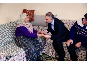 Ertürk “Ulu Çınarları” Unutmadı