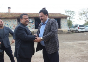 Siverek’te İhtiyaç Sahibi Öğrencilere Bot Ve Mont Yardımı