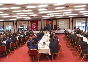 Vali Soytürk Muhtarlarla Bir Araya Geldi