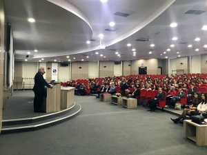 Saü’de ‘Hukuk Eğitimi İçin Kullanılan Fransızca Kitaplar’ Sunumu Gerçekleşti