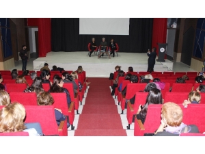 Hatay’da Kadınlar ‘Mor Koltuk’ta Buluştu