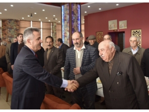 Vali Elban, Muhtarlar İle Bir Araya Geldi