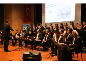 Konservatuvardan Muallim İsmail Hakkı Bey Gecesi