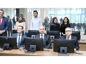 Ömer Halisdemir Üniversitesine Borsa Eğitim Labaratuarı Açıldı