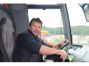 Dünya Şoförler Günü’nü Direksiyon Başında Kutladılar