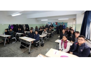 Şahinbey Belediyesi 2 Milyon 500 Bin Kitap Dağıttı