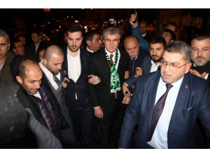 Ekrem Yüce, Başkan Gibi Karşılandı