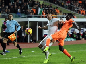 Spor Toto Süper Lig: Atiker Konyaspor: 2 - Aytemiz Alanyaspor: 0 (Maç Sonucu)