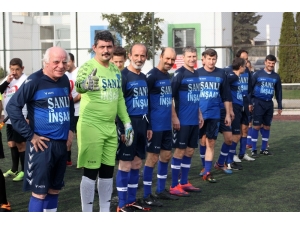 67 Yaşında Gençlere Taş Çıkartıyor