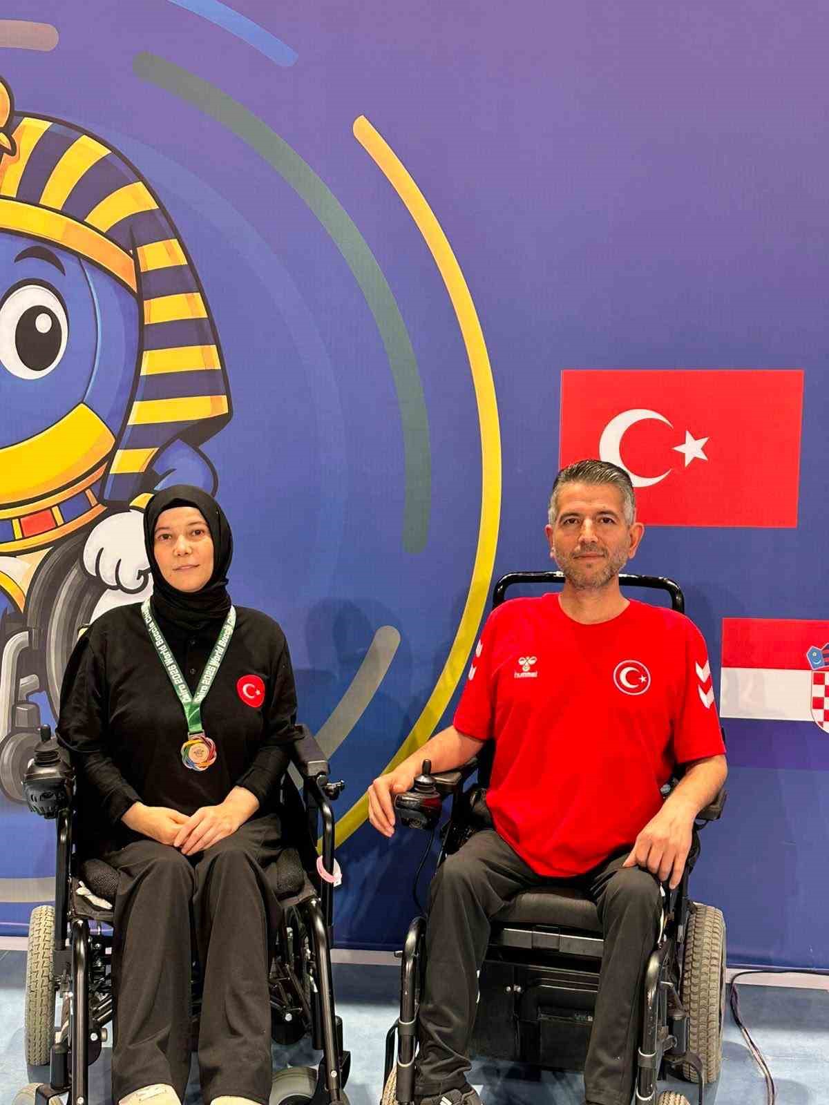 bagcilar-sporcusu-fatma-gurbuzer-bronz-madalya-kazandi