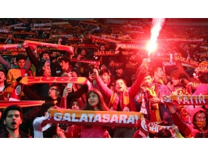 Galatasaray’ın Antrenmanında Dünya Rekoru!