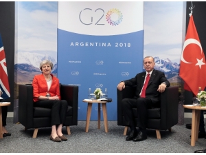 Cumhurbaşkanı Erdoğan, İngiltere Başbakanı May’i Kabul Etti