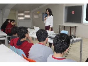 Cü Vakfı Okulları’nda Lgs Semineri